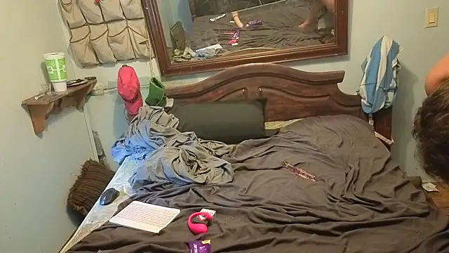 butttslut Live XXX Chat