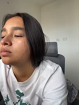 I_Samanthaa – Naživo XXX chat