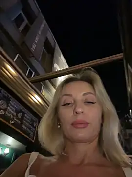 VikaBunny1 – Naživo XXX chat
