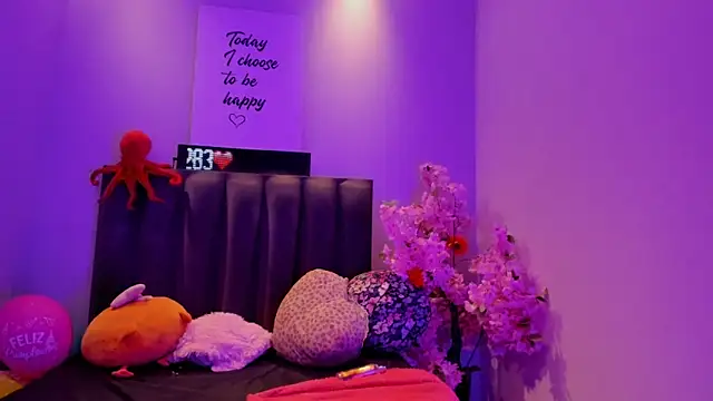 KendraChavez_ Live XXX Chat