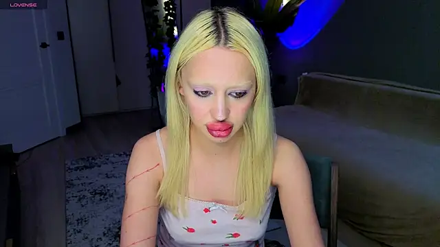 Luna_BeverlyのライブXXXチャット