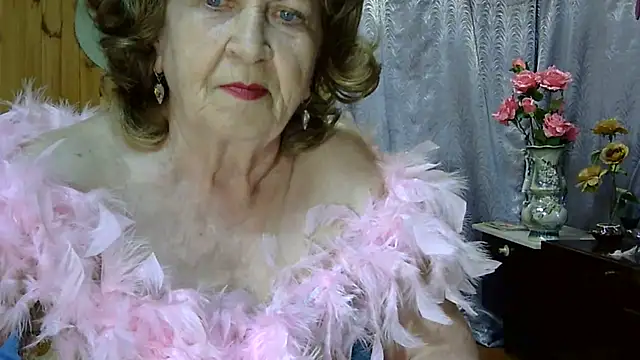 Emma52610's Live XXX Chat