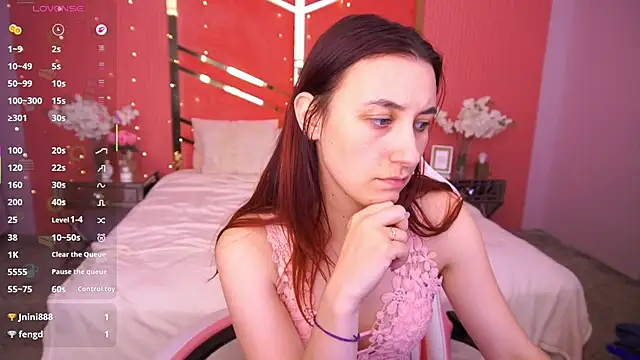 RoxieRay live XXX chat