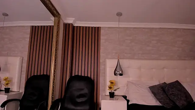 DannTaylorn Live XXX chat