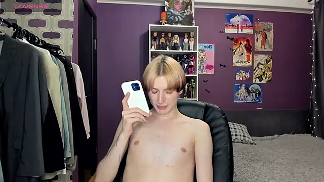 Chatroom XXX en direct de sweet_peach___