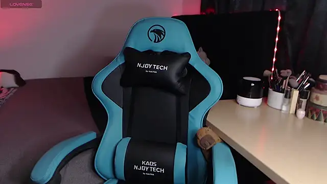 Theprojectsaraa – Naživo XXX chat