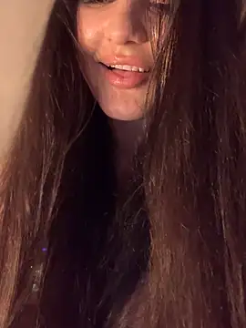Chat XXX en directo de KEN_QUEEN_