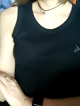 Aashikalaa – Naživo XXX chat