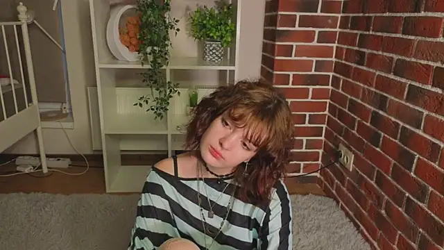 TyishaRud Live XXX-Chat