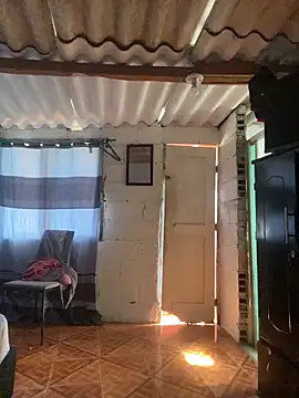 Larry-n-clouds' Webcam Show