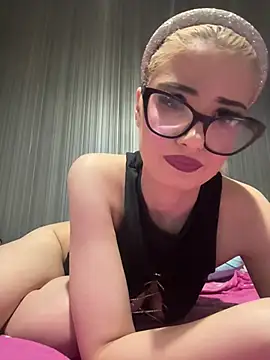SirenLisa69 现场XXX聊天