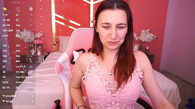 Chat XXX en directo de RoxieRay