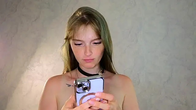 Chat XXX en directo de Lovelly_molly1