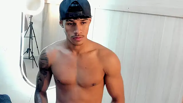 Chat +18 de Joao_da_silva19 ao vivo