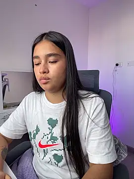 Chat +18 de I_Samanthaa ao vivo