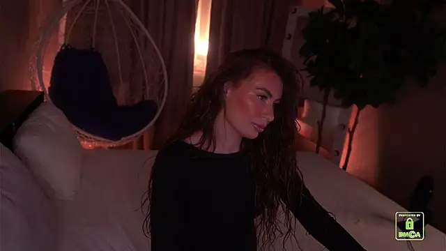 Chatroom XXX en direct de Sonalegend_