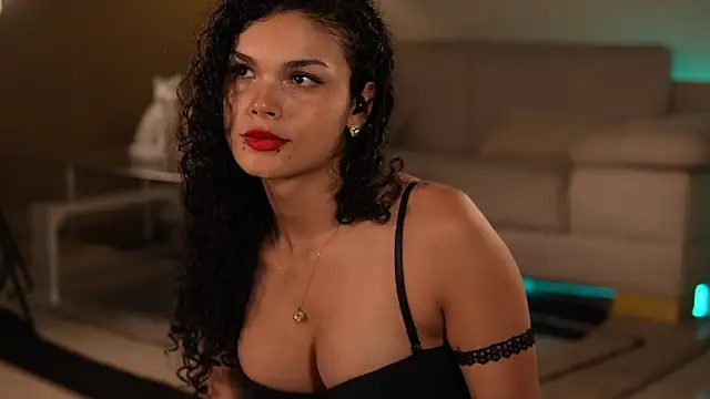 GiaFaaris Live XXX-Chat