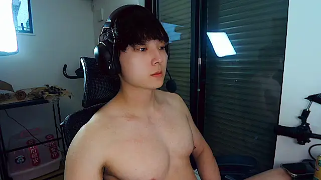 Tkcqcc Adlı Modelin Canlı XXX Sohbeti