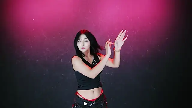 Rebel__Stage élő XXX-chatje