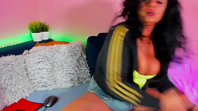 MILFever Live XXX-Chat