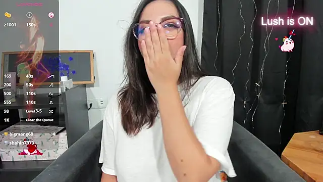 Chat +18 de alexysgray ao vivo