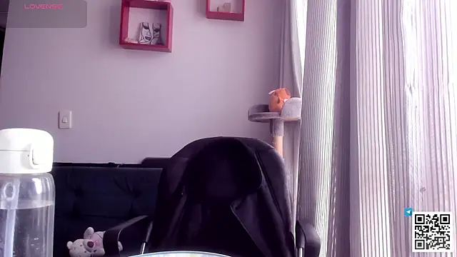 seijaku_ Adlı Modelin Canlı XXX Sohbeti