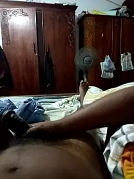 SLSRIXXX – Naživo XXX chat