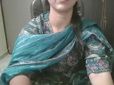 Chat XXX en directo de Adaa7