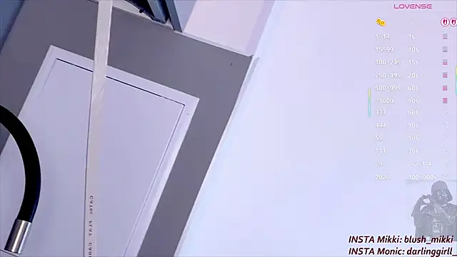 mikkixmeow – Naživo XXX chat