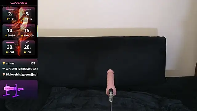 hairyncuteass' Live XXX Chat