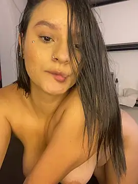 دردشة HannahhWilliams الجنسية المباشرة