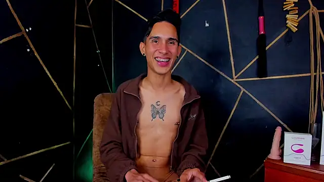 Shadowguy_'s Live XXX Chat