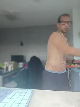 Voy_a_reventarte – Naživo XXX chat