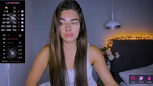 Marta--jess – Naživo XXX chat