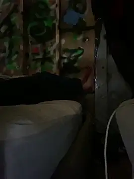 Chat +18 de GusanoDelicioso ao vivo