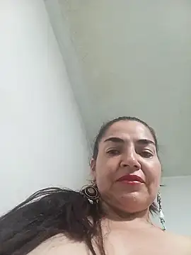 MaryRoze_ Chat XXX in diretta