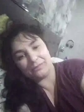 PolarLights35's Live XXX Chat