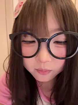 lelebaybay888's Live XXX Chat