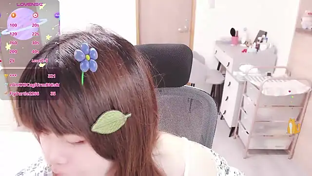 a0513's Live XXX Chat