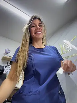 alicee16 Pertunjukan Webcam