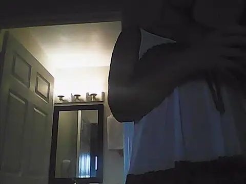 sarahkat86's Live XXX Chat