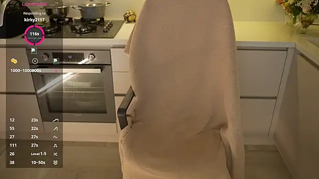 دردشة Vassiilisa الجنسية المباشرة
