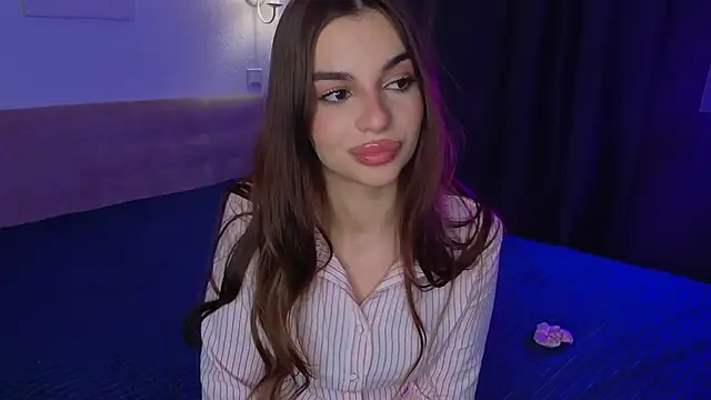 LauraHansil's Live XXX Chat