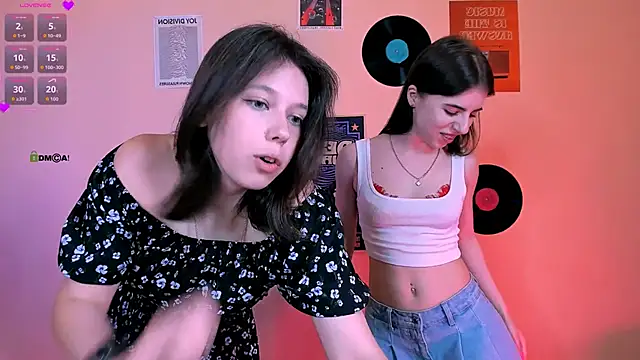 aria_wild_'s Live XXX Chat
