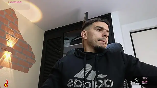 Josh_miller01: απευθείας συνομιλία ΧΧΧ