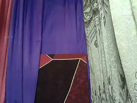 prettymomma24xx Chat XXX live