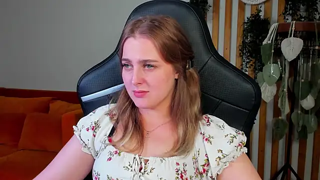 Chat +18 de EllaBells ao vivo