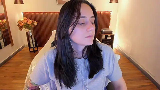 Онлайн чат XXX KatherineBond