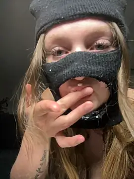 Онлайн чат XXX haileyx12