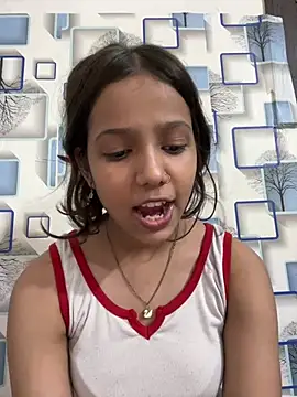 sanjna0122's Live XXX Chat